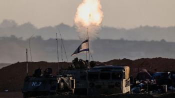 Gaza, massacre perto de um centro de distribuição de ajudas humanitárias