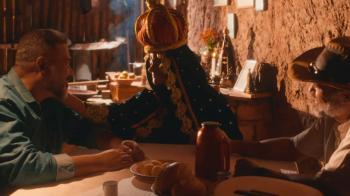 Evandro José Lança “Vem Cuidar de Mim” em homenagem à Padroeira